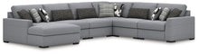 Load image into Gallery viewer, Bealton Sectional with Chaise