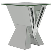 Load image into Gallery viewer, Taffeta V-shaped End Table with Glass Top Silver
