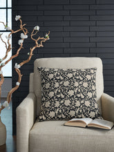 Load image into Gallery viewer, Alanderson Pillow (Set of 4)