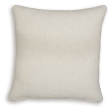 Load image into Gallery viewer, Viveka Pillow (Set of 4)
