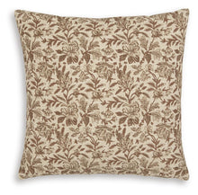 Load image into Gallery viewer, Altmontner Pillow (Set of 4)