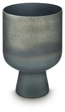 Load image into Gallery viewer, Pennmore Vase