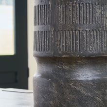 Load image into Gallery viewer, Beninworth Vase