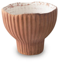 Load image into Gallery viewer, Orban Vase