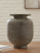 Load image into Gallery viewer, Jedwick Vase