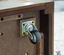 Load image into Gallery viewer, Boardernest Coffee Table with 4 Stools