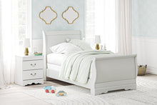 Load image into Gallery viewer, Anarasia Bedroom Set