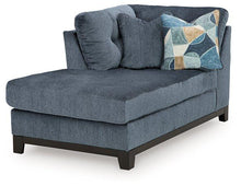 Load image into Gallery viewer, Maxon Place Sectional with Chaise