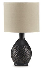 Load image into Gallery viewer, Garinton Table Lamp