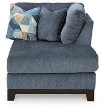 Load image into Gallery viewer, Maxon Place Sectional with Chaise
