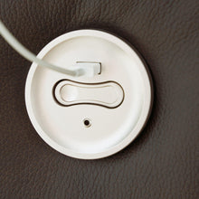 Load image into Gallery viewer, Leesworth Living Room Set