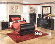 Load image into Gallery viewer, Huey Vineyard Dresser and Mirror