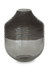Load image into Gallery viewer, Harpwick Vase