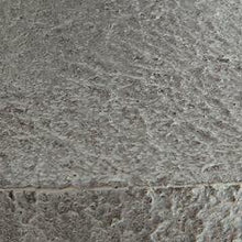 Load image into Gallery viewer, Estonbank Vase