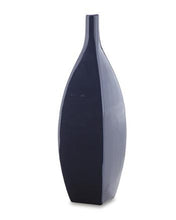 Load image into Gallery viewer, Abtinson Vase