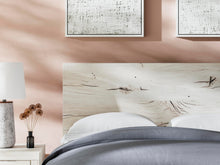 Load image into Gallery viewer, Lawroy Bed