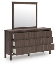 Load image into Gallery viewer, Pamytta Dresser and Mirror