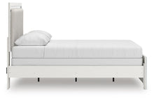 Load image into Gallery viewer, Zuraleus Bed