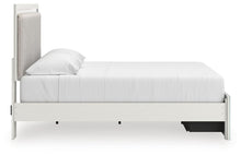 Load image into Gallery viewer, Zuraleus Bed