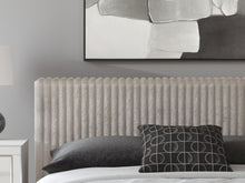Load image into Gallery viewer, Zuraleus Bed