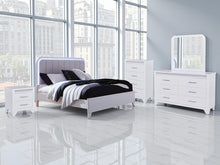 Load image into Gallery viewer, Jarlee Upholstered Bed