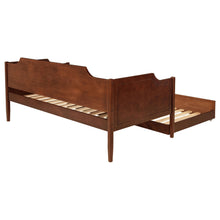 Load image into Gallery viewer, Redding Daybed with Trundle