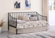 Load image into Gallery viewer, Newbury Daybed