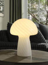 Load image into Gallery viewer, Kanaby Table Lamp