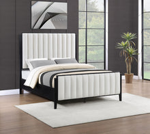 Load image into Gallery viewer, Brookmead Panel Bed