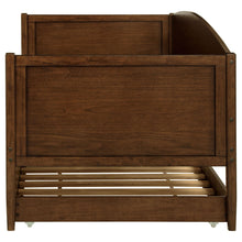 Load image into Gallery viewer, Bozeman Daybeds