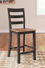 Load image into Gallery viewer, Gesthaven Dining Set