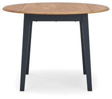 Load image into Gallery viewer, Gesthaven Dining Set