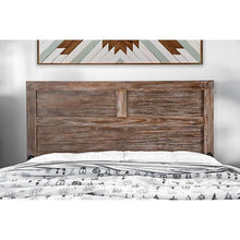 Load image into Gallery viewer, Wynton Weathered Light Oak Cal.King, E.King, & Queen Bed