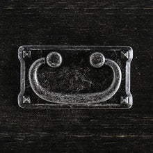 Load image into Gallery viewer, Ampelios Dresser