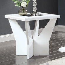 Load image into Gallery viewer, DUBENDORF End Table, White