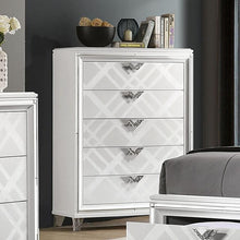 Load image into Gallery viewer, EMMELINE Chest, White