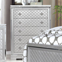 Load image into Gallery viewer, BELLETERRE Chest