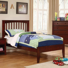 Load image into Gallery viewer, Pine Brook Cherry & White Full Bed