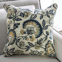 Load image into Gallery viewer, MONTECELIO Sofa