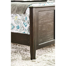 Load image into Gallery viewer, Arabelle E.King & Queen Bed