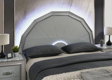 Load image into Gallery viewer, Cassiopeia Bed Squre & Circular