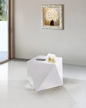 Load image into Gallery viewer, Gemma Silver End Table