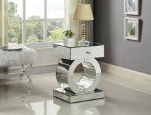 Load image into Gallery viewer, Jocelyn End Table