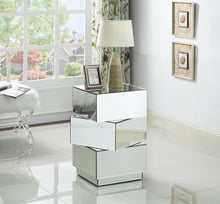 Load image into Gallery viewer, Haven End Table
