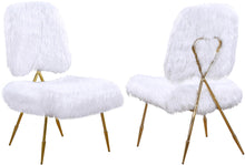 Load image into Gallery viewer, Magnolia White Faux Fur Accent Chair