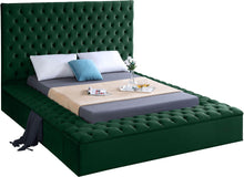 Load image into Gallery viewer, Bliss Green Velvet King Bed (3 Boxes)