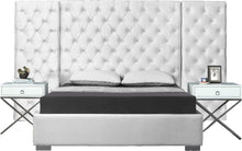 Load image into Gallery viewer, Grande White Velvet Queen Bed (3 Boxes)