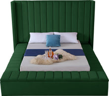 Load image into Gallery viewer, Kiki Green Velvet Full Bed (3 Boxes)