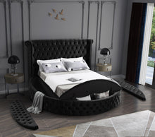 Load image into Gallery viewer, Luxus Black Velvet Queen Bed (3 Boxes)