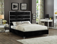 Load image into Gallery viewer, Zuma Black Velvet Queen Bed